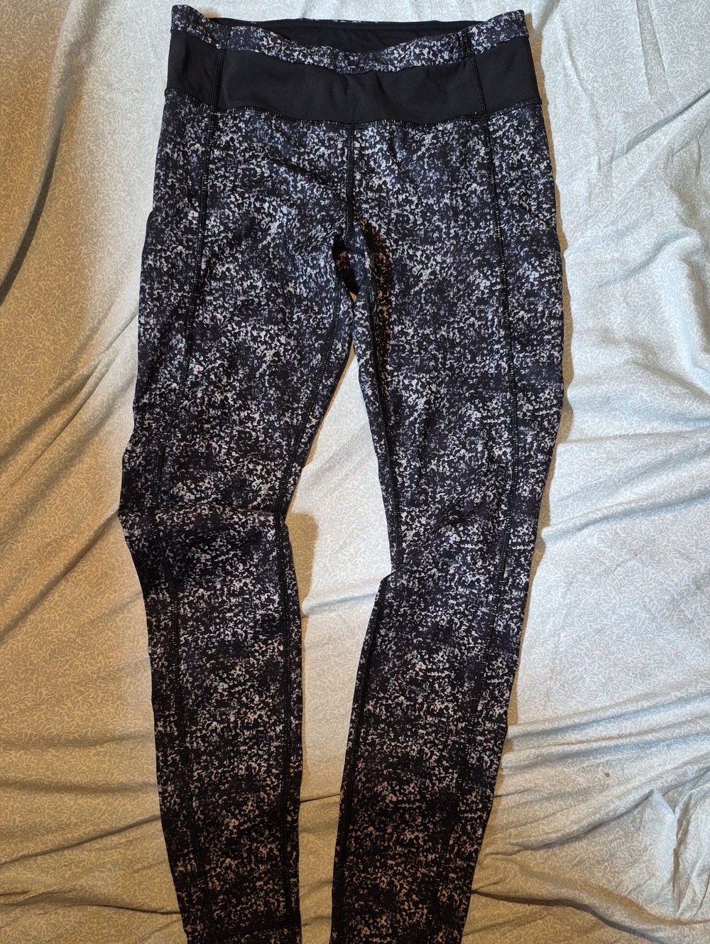 lululemon athletica Black & White Speckled High-Rise Jeggings
